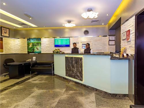 Oasis Deira Hotel Dubai Eksteriør bilde