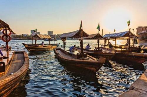 Oasis Deira Hotel Dubai Eksteriør bilde
